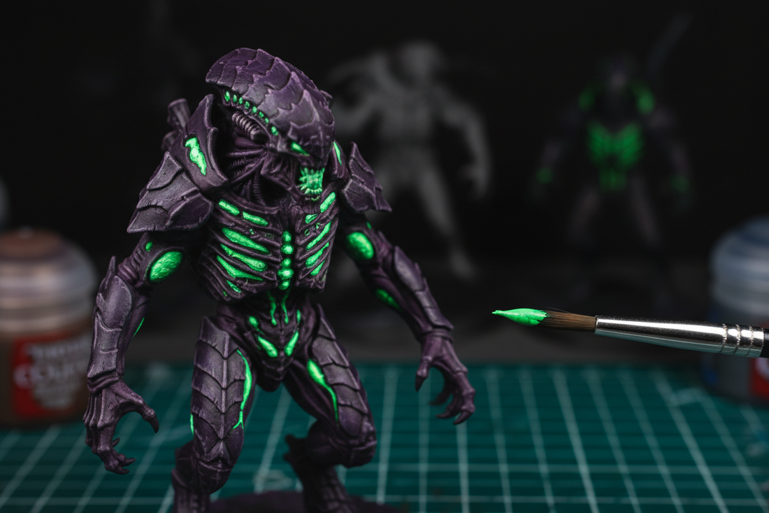 Advanced OSL — Painting Bioluminescence on VoidHive Forge Models