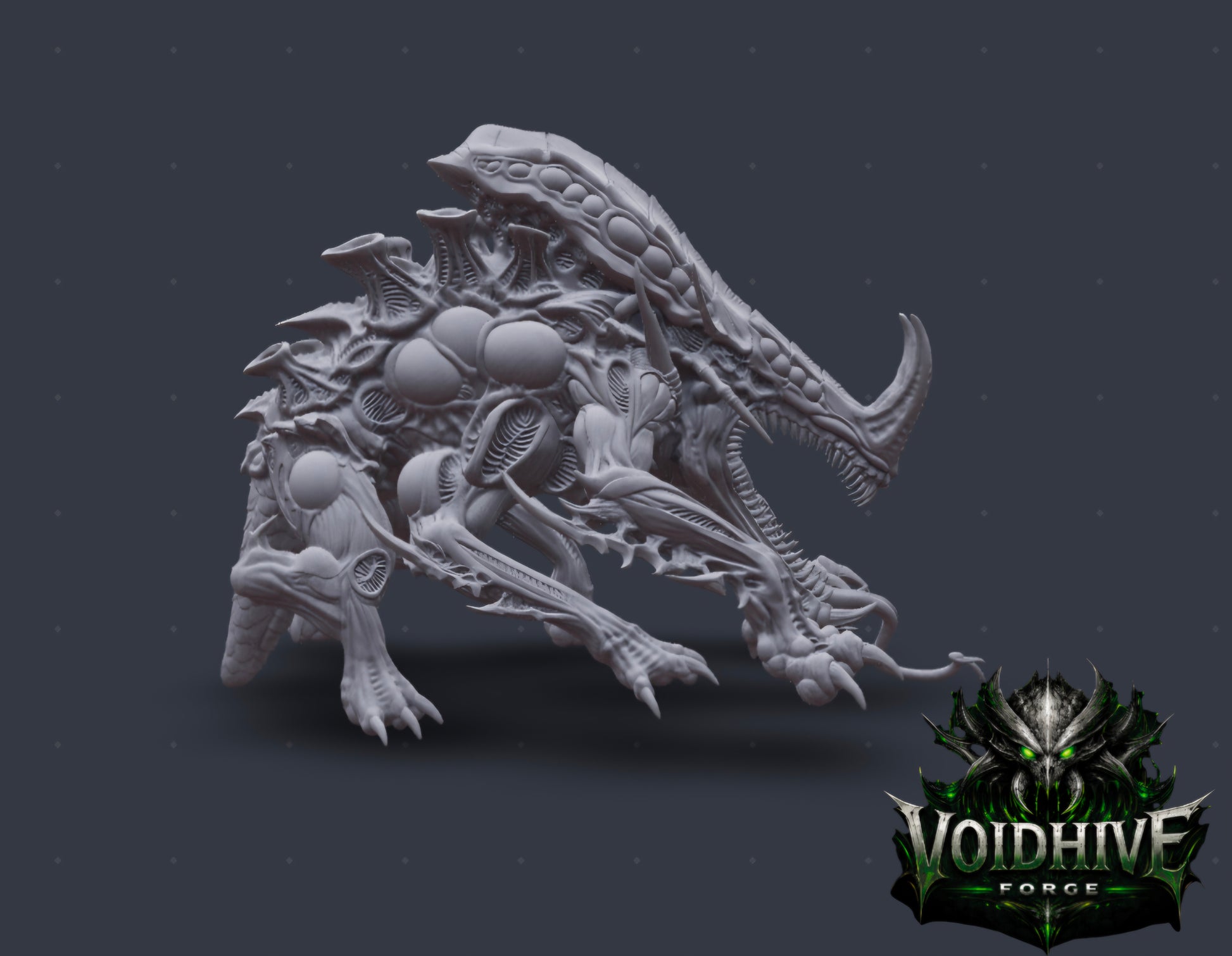 "Close-up detail of Void Stalker Armoured Predator resin miniature showing serrated fanged maw, curved horns and intricate bone-spur surface texture"