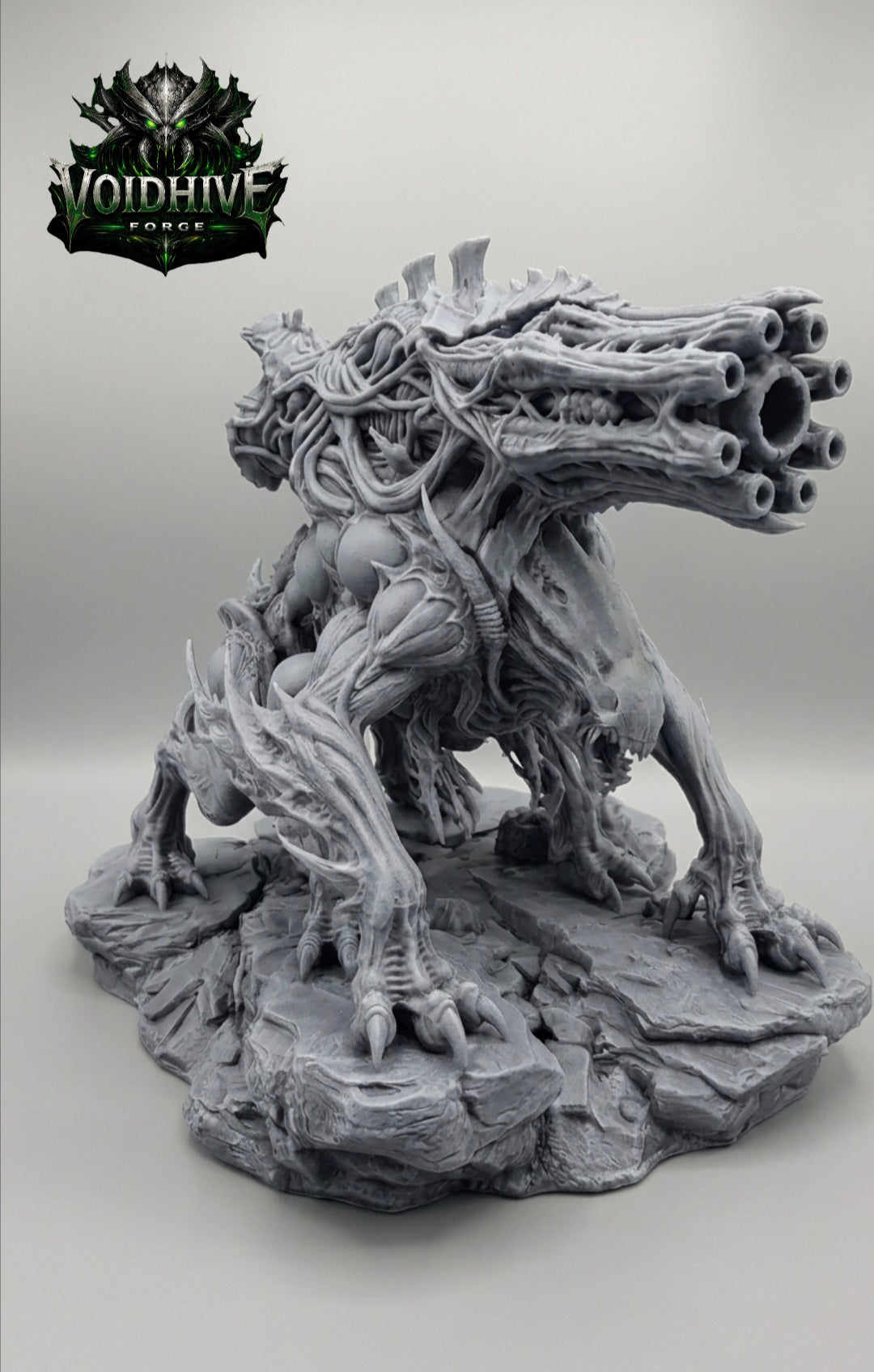 VoidHive Forge Void Spine Reaver resin miniature - front view